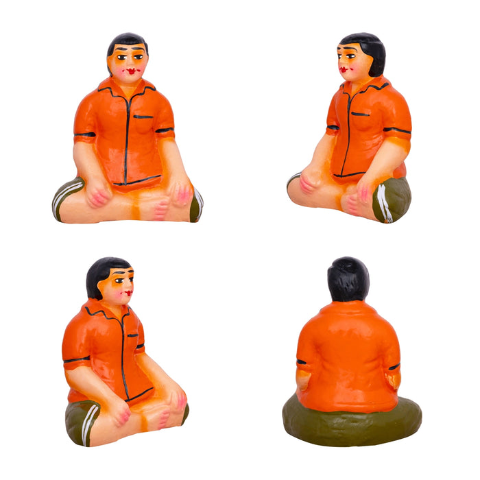 Carrom Game Clay Golu Bommai Set - 5 x 3.5 Inches | Giri Golu Doll/ Navaratri Golu Bomma/ Gombe/ Bommai - Clay Kolu Bommai