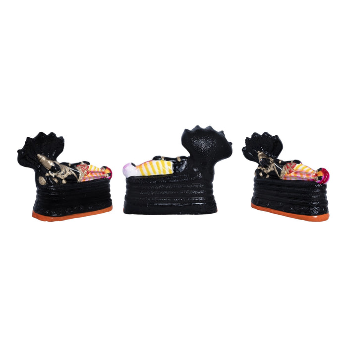 Srirangam Clay Golu Bommai Set - 8.5 x 10.5 Inches | Golu Doll/ Navaratri Golu Bomma / Gombe / Bommai - Clay Kolu Bommai