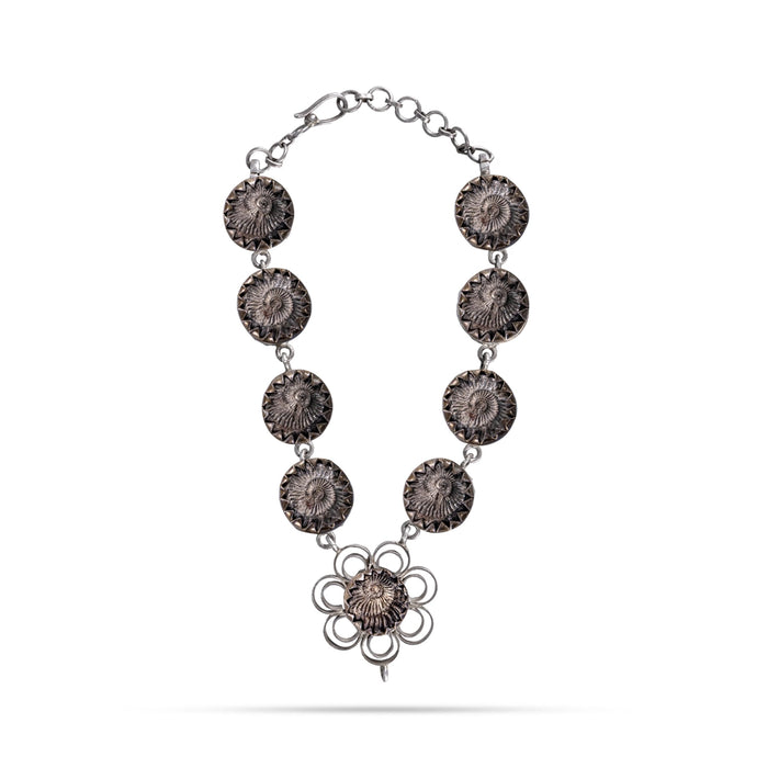 Sudarshana Salagrama Mala - 6 Inches | 9 Beads / Silver Knot / Mala / Saligrama Malai For Deity Decor - Mala