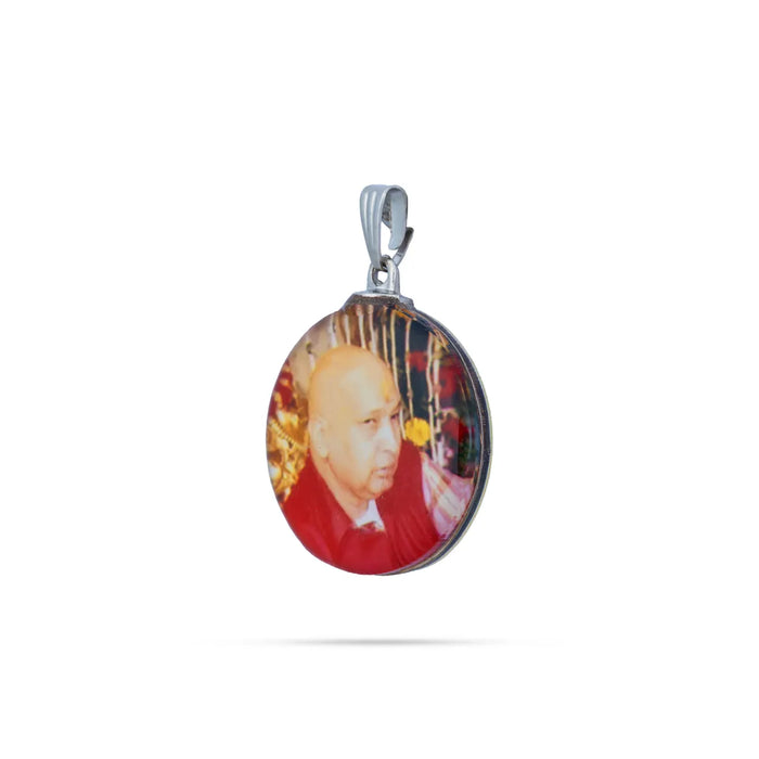 Delhi Guruji Pendant – 1 Inch | Spiritual Photo Dollar / Devotional Locket For Daily Wear - Mala & Pendant
