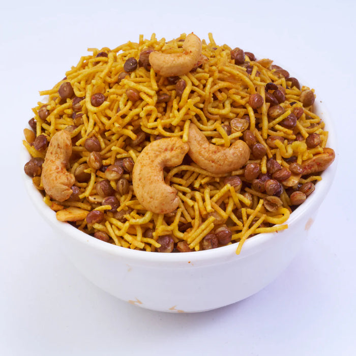 Bombay Mixture - 250 Gms | Crunchy Snack/ Diwali Snacks/ Indian Snacks