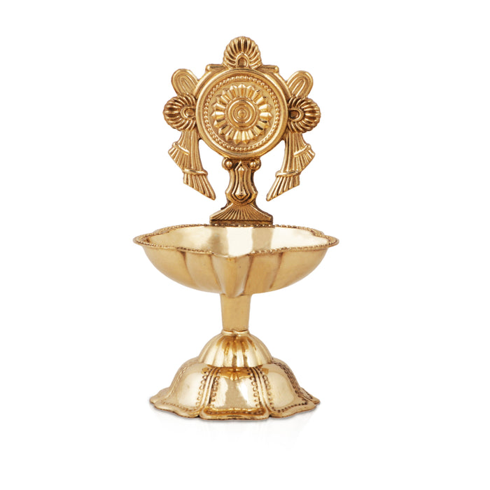 Brass Deep - 4.5 Inches | Chakra Lamp/ Vilakku/ Diya for Pooja/ 95 Gms Approx