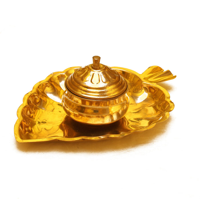 Tray With Kumkum Pot - 7.75 Inches | Sindoor Pot/ Brass Kumkum Bowl for Pooja/ 60 Gms Approx